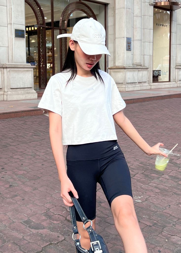 Áo thun COMFY CROPTOP Smokey Grey