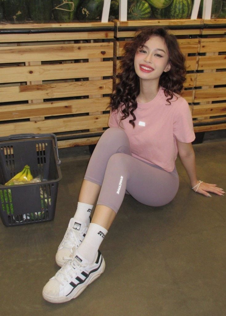 Áo thun COMFY CROPTOP Pink