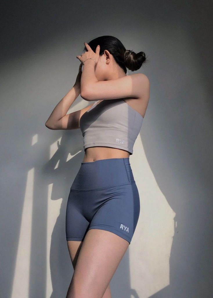 Áo STRAPPY CROPTANK Grey