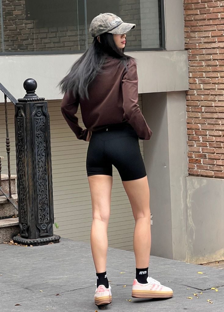 Áo thun tay dài BASIC LONGSLEEVES TEE Coffee