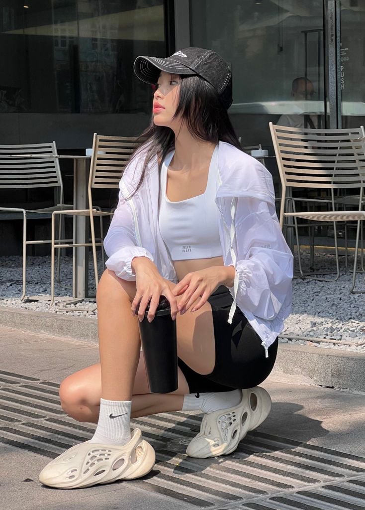 Áo khoác LIGHTWEIGHT JACKET White