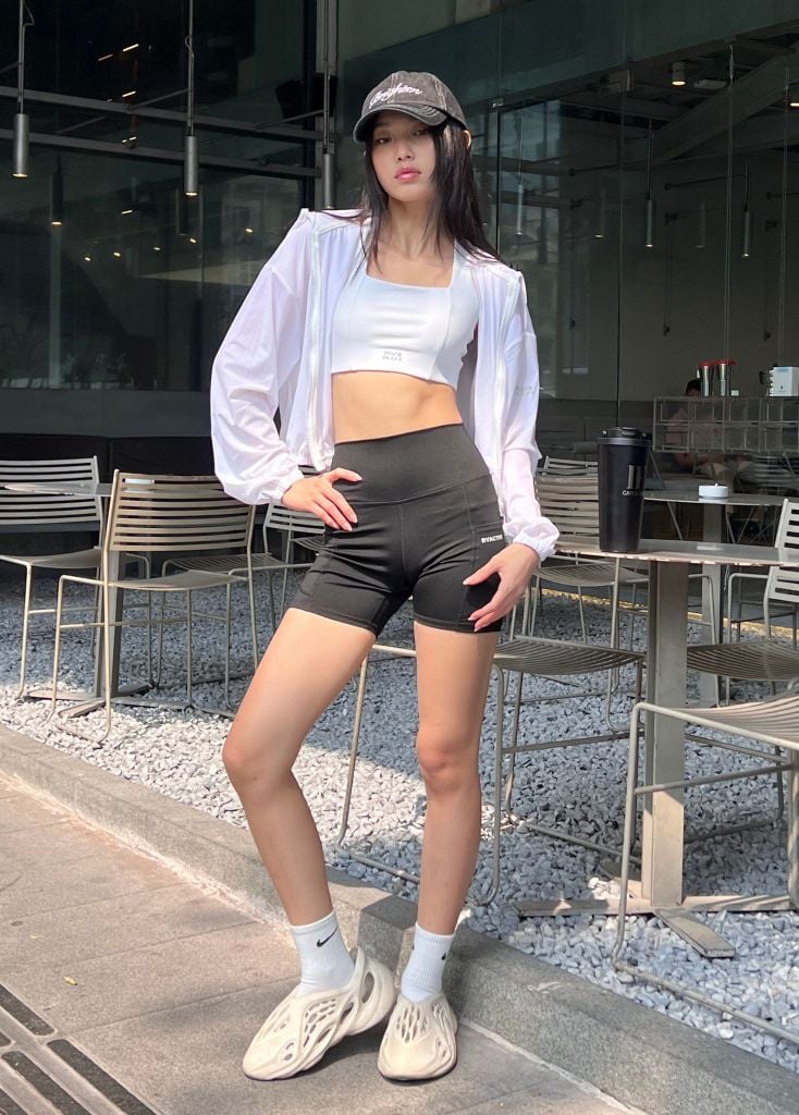 Áo khoác LIGHTWEIGHT JACKET White