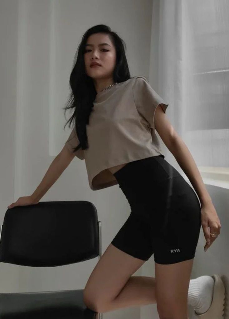 Áo thun COMFY CROPTOP Caramel