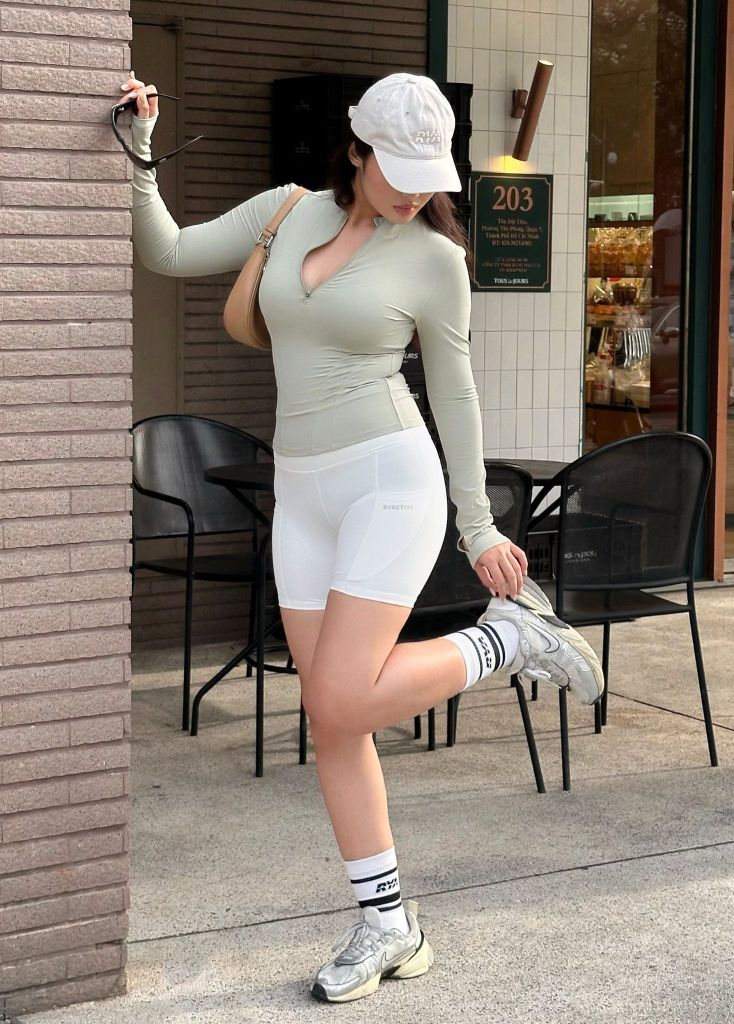 Áo tay dài ZIPPER LONGSLEEVES Pistachio