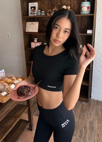  Áo tay ngắn DYNAMIC SHORTSLEEVES Black 