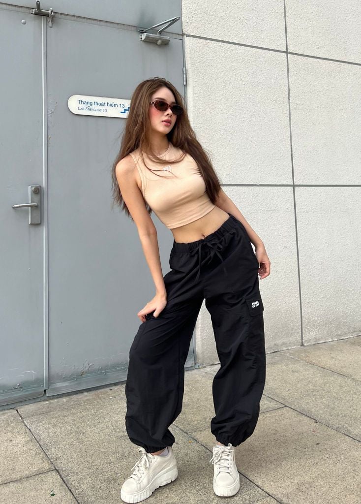 Quần RYA PARACHUTE PANTS Black