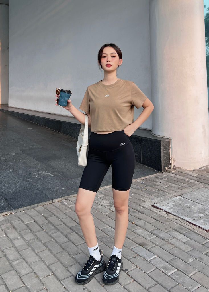 Áo thun COMFY CROPTOP Caramel