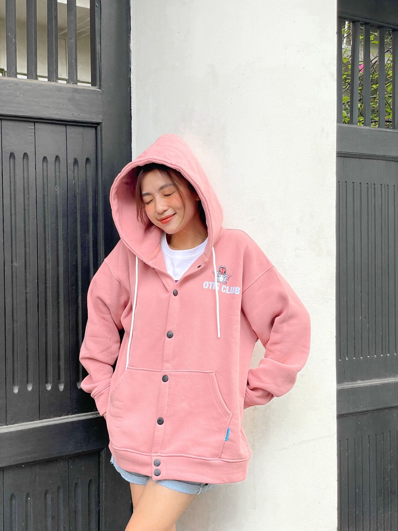  HOODIE NÚT BASIC 