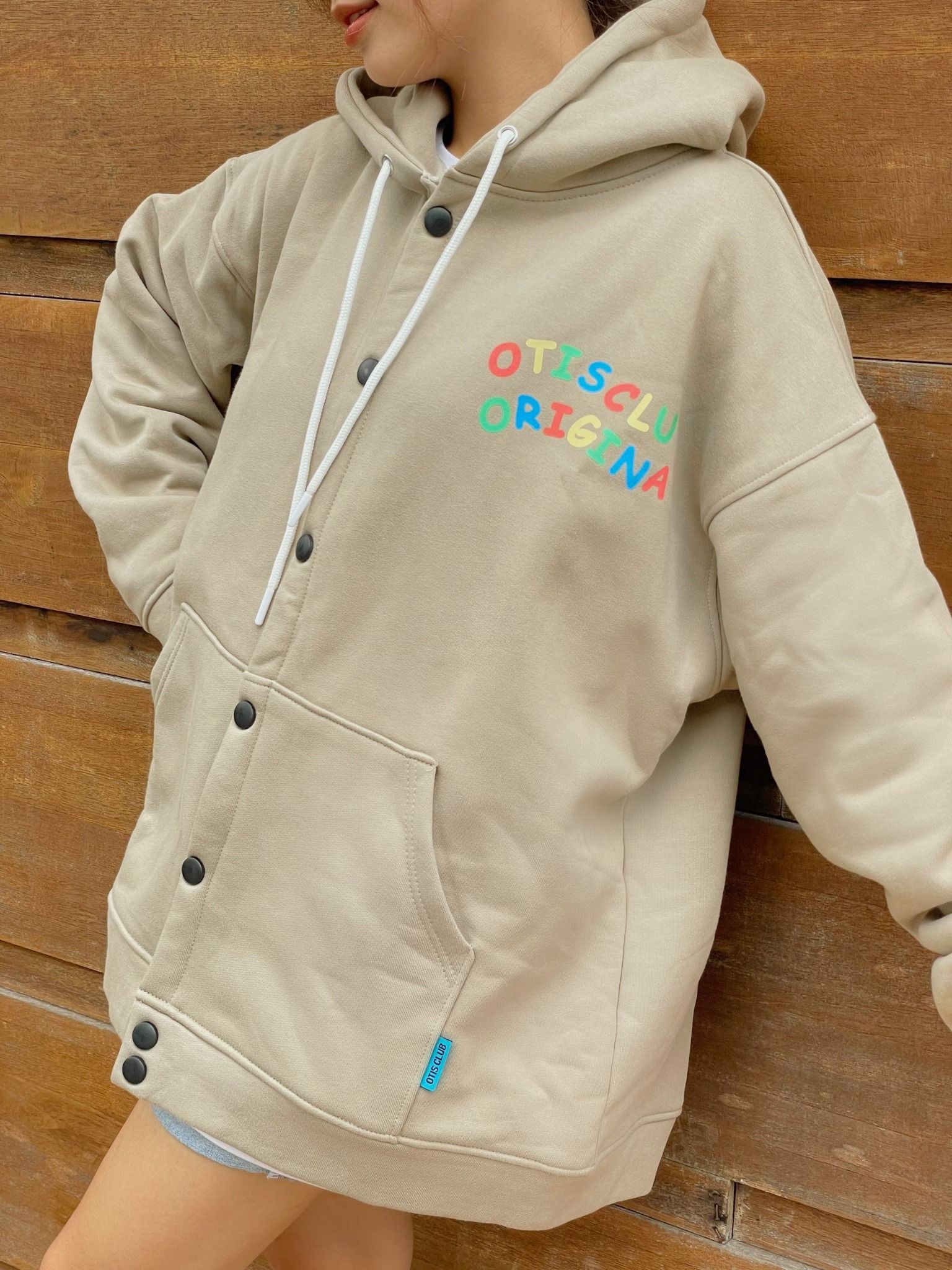  HOODIE NÚT BTS 