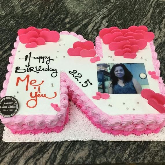 Bánh cắt chữ và số