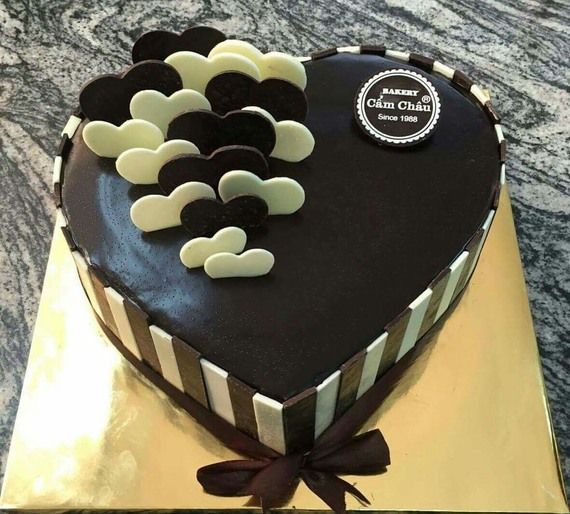 Bánh Hình Trái Tim