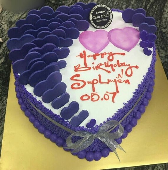 Bánh Hình Trái Tim