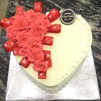 Bánh Hình Trái Tim