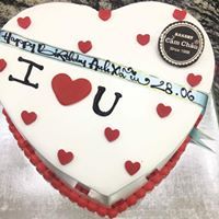 Bánh Hình Trái Tim