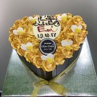 Bánh Hình Trái Tim