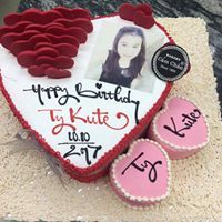 Bánh Hình Trái Tim