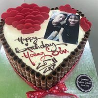 Bánh Hình Trái Tim