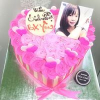 Bánh Hình Trái Tim