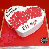 Bánh Hình Trái Tim