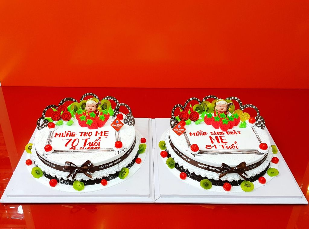 Bánh Người Lớn 1