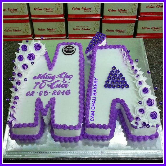 Bánh cắt chữ và số