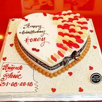 Bánh Hình Trái Tim