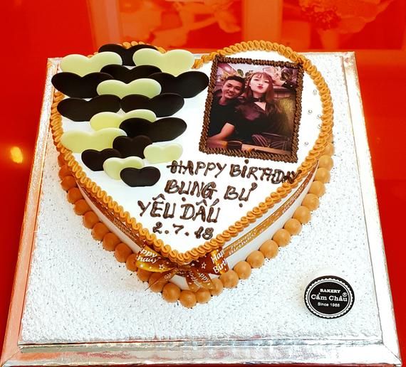 Bánh Hình Trái Tim