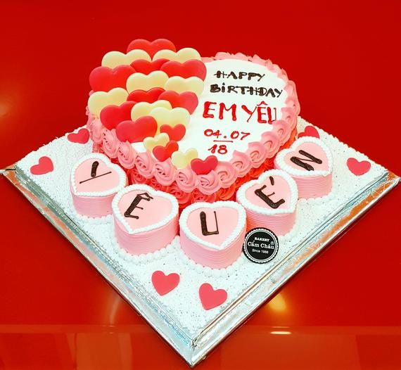 Bánh Hình Trái Tim