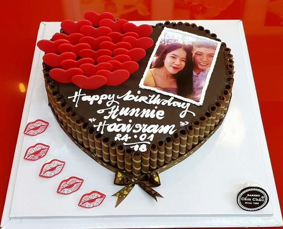 Bánh Hình Trái Tim