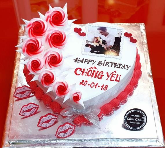 Bánh Hình Trái Tim