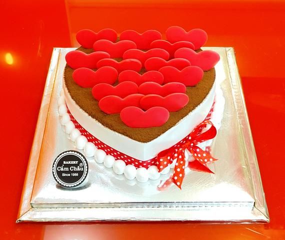 Bánh Hình Trái Tim