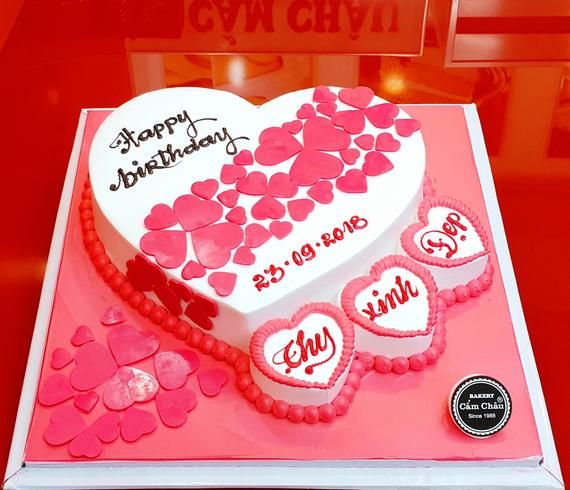 Bánh Hình Trái Tim