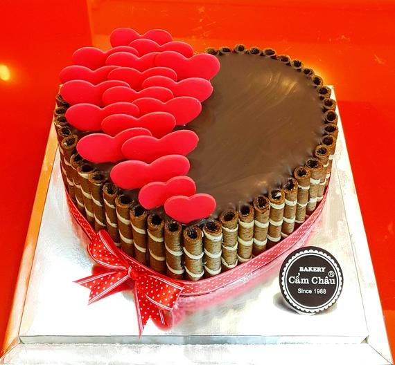 Bánh Hình Trái Tim