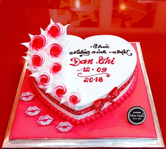Bánh Hình Trái Tim