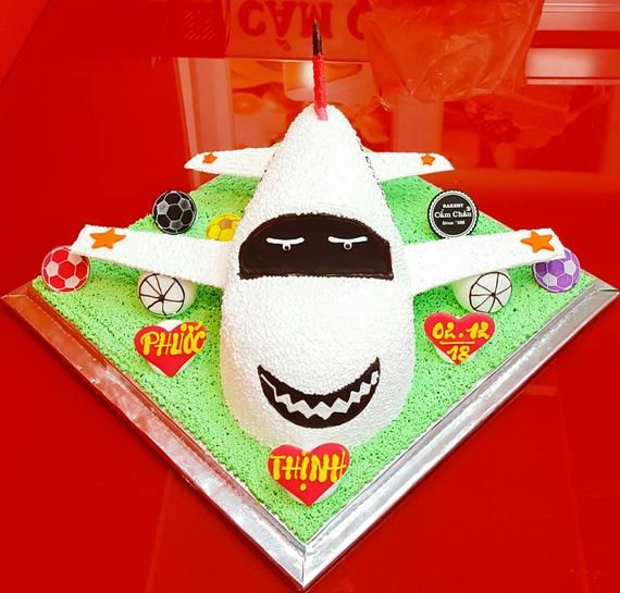 Bánh Hình Máy Bay