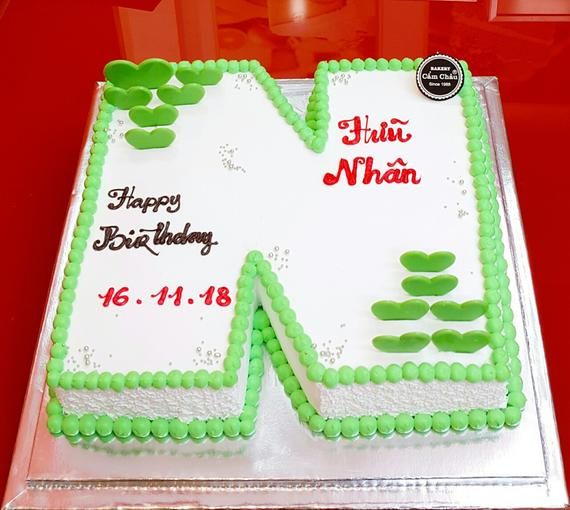 Bánh cắt chữ và số