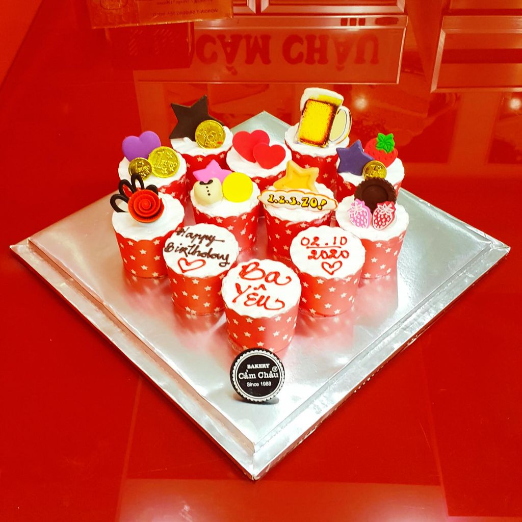 Bánh Người Lớn 1