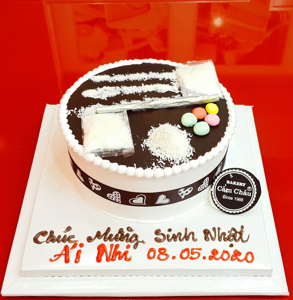 Bánh Người Lớn 1