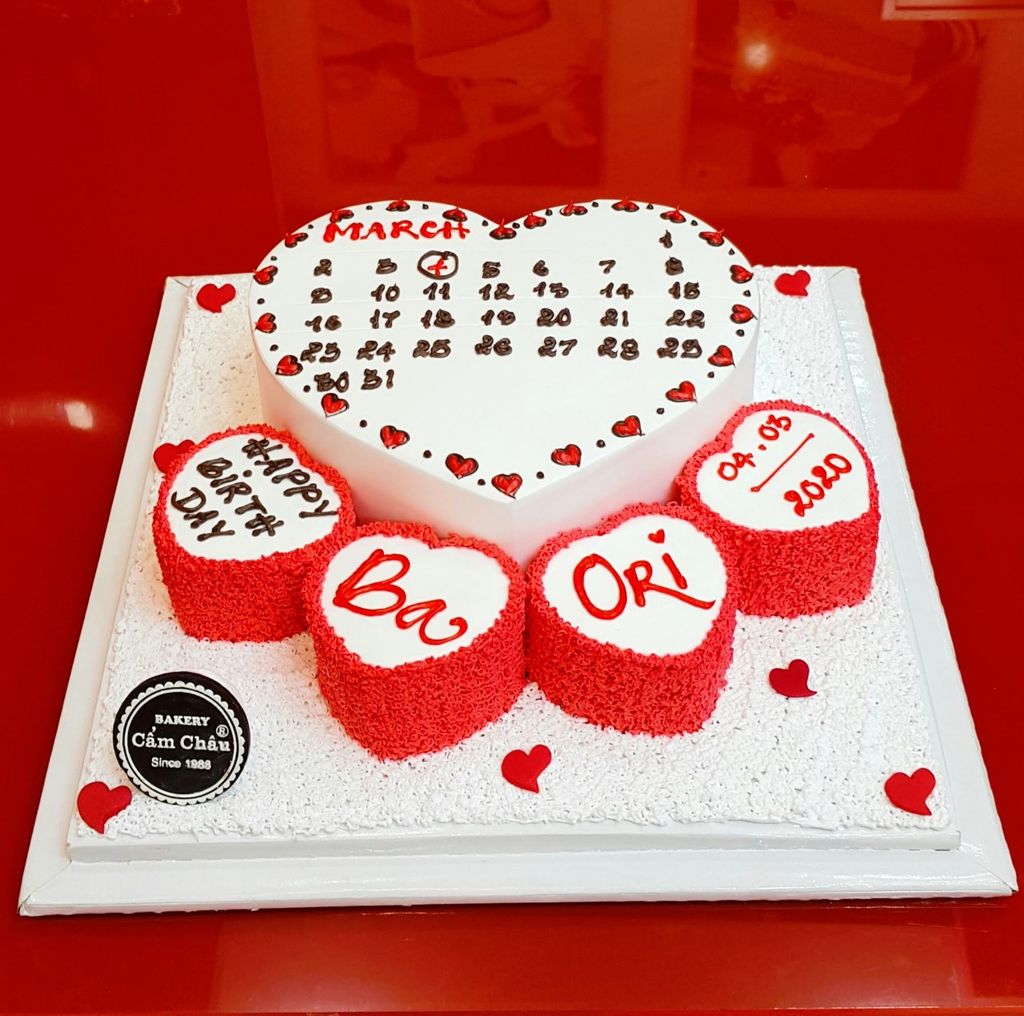 Bánh Hình Trái Tim