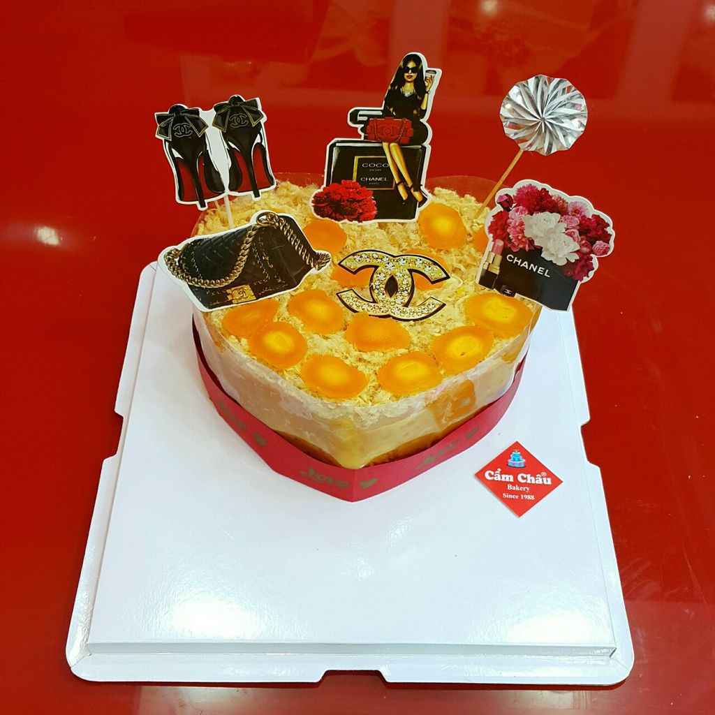 Bánh Bông Lan Trứng Muối