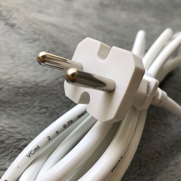Ổ cắm Điện Quang ECO ĐQ ESK 8ECO ( 8 Lỗ )