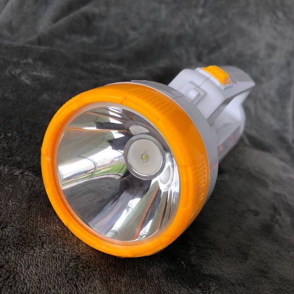 DRAFT Đèn Pin LED Điện Quang ĐQ PFL06 R WY (Pin sạc, Trắng - Vàng)