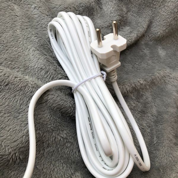 Ổ cắm Điện Quang ECO ĐQ ESK 42 ECO ( 4 lỗ 2 chấu )