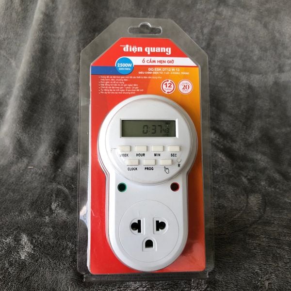 Ổ cắm hẹn giờ ĐQ ESK DT12 W 13 ( Điều chỉnh điện tử, 1 lỗ - 3 chấu, trắng )