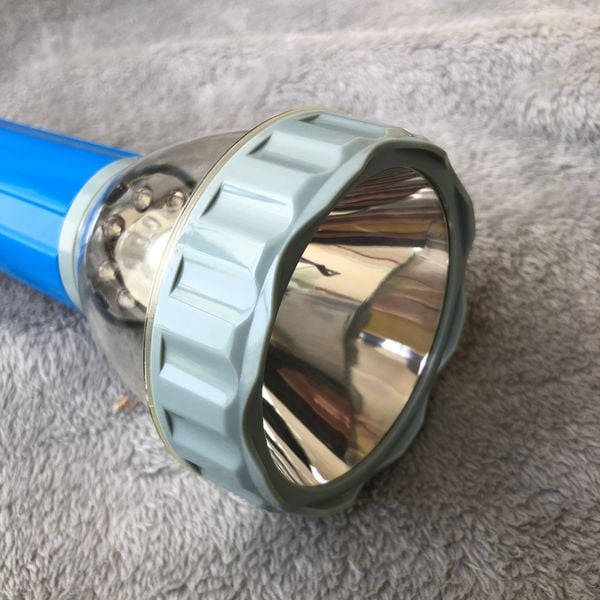 DRAFT Đèn pin Điện Quang ĐQ PFL02 R B (pin sạc, xanh dương) - bỏ