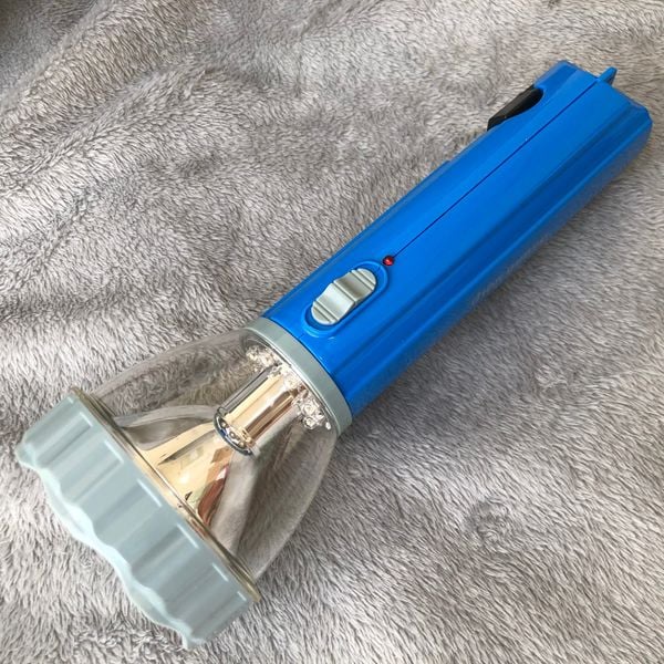 DRAFT Đèn pin Điện Quang ĐQ PFL02 R B (pin sạc, xanh dương) - bỏ