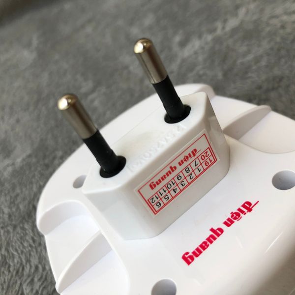 Đèn ngủ cảm biến LED Điện Quang ĐQ LNL05 ( Cảm biến quang và đổi màu tự động )