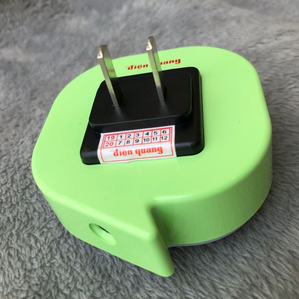 Đèn ngủ cảm biến LED Điện Quang ĐQ LNL09 WW ( Cảm biến quang, hình tin nhắn, ánh sáng trắng )