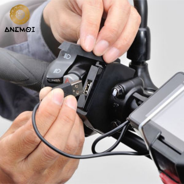 Cùm sạc USB Daytona