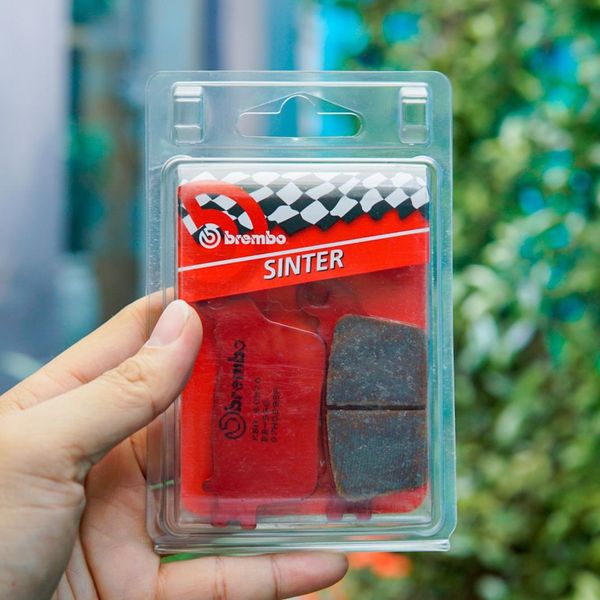  Má phanh Brembo trước 07HO59SP (sinter) 